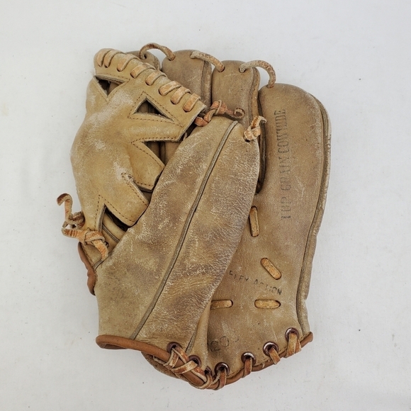 AHI Baseball Glove 9” M200 Mitt RHT Top-Grain Cowhide Leather Japanese Vintage - Picture 6 of 15